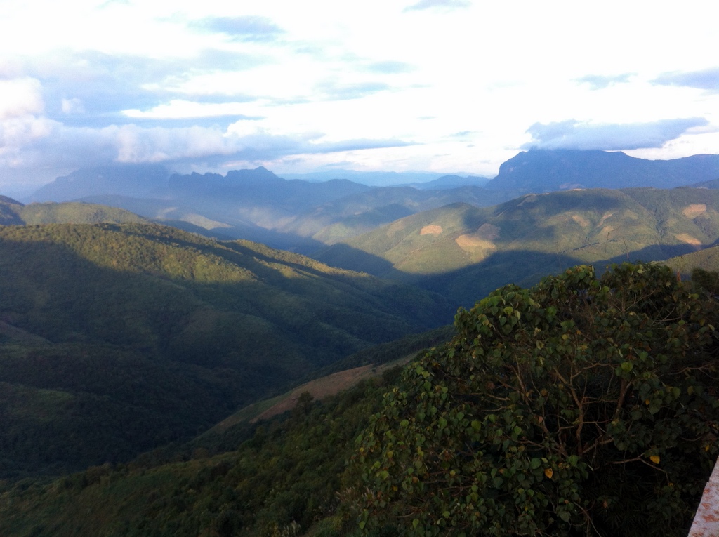 Lao Mountains
